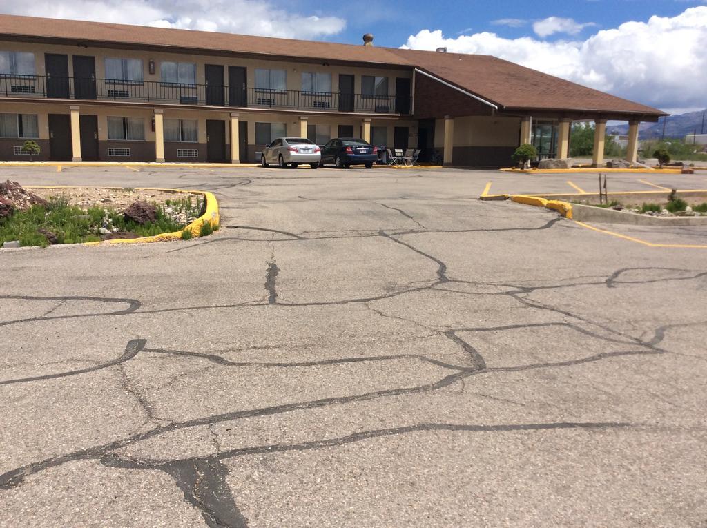 Econo Lodge بيفر المظهر الخارجي الصورة